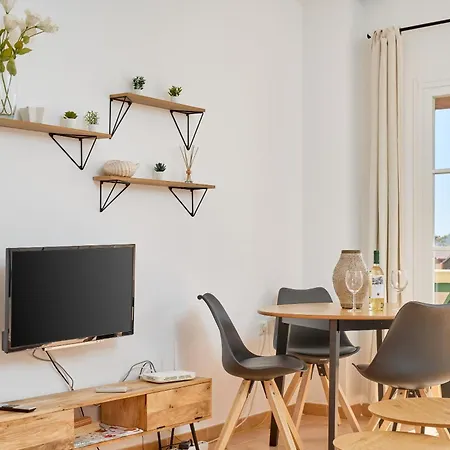 Mani Apartment *